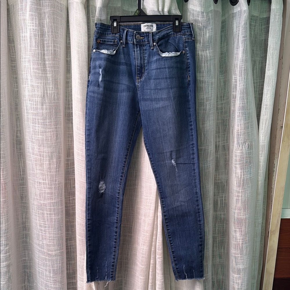 Blue Distressed Women's Jeans